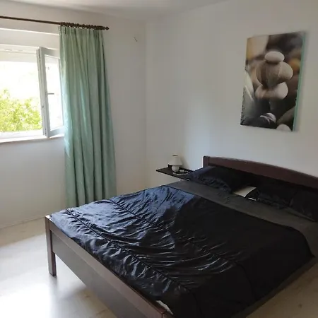Nina Apartment