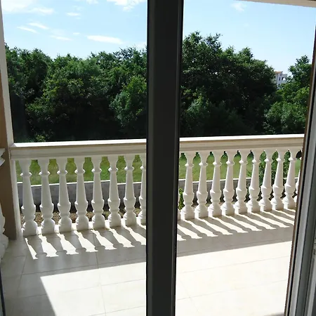 Apartament Nina