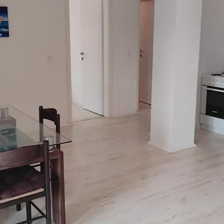 Apartment Nina *